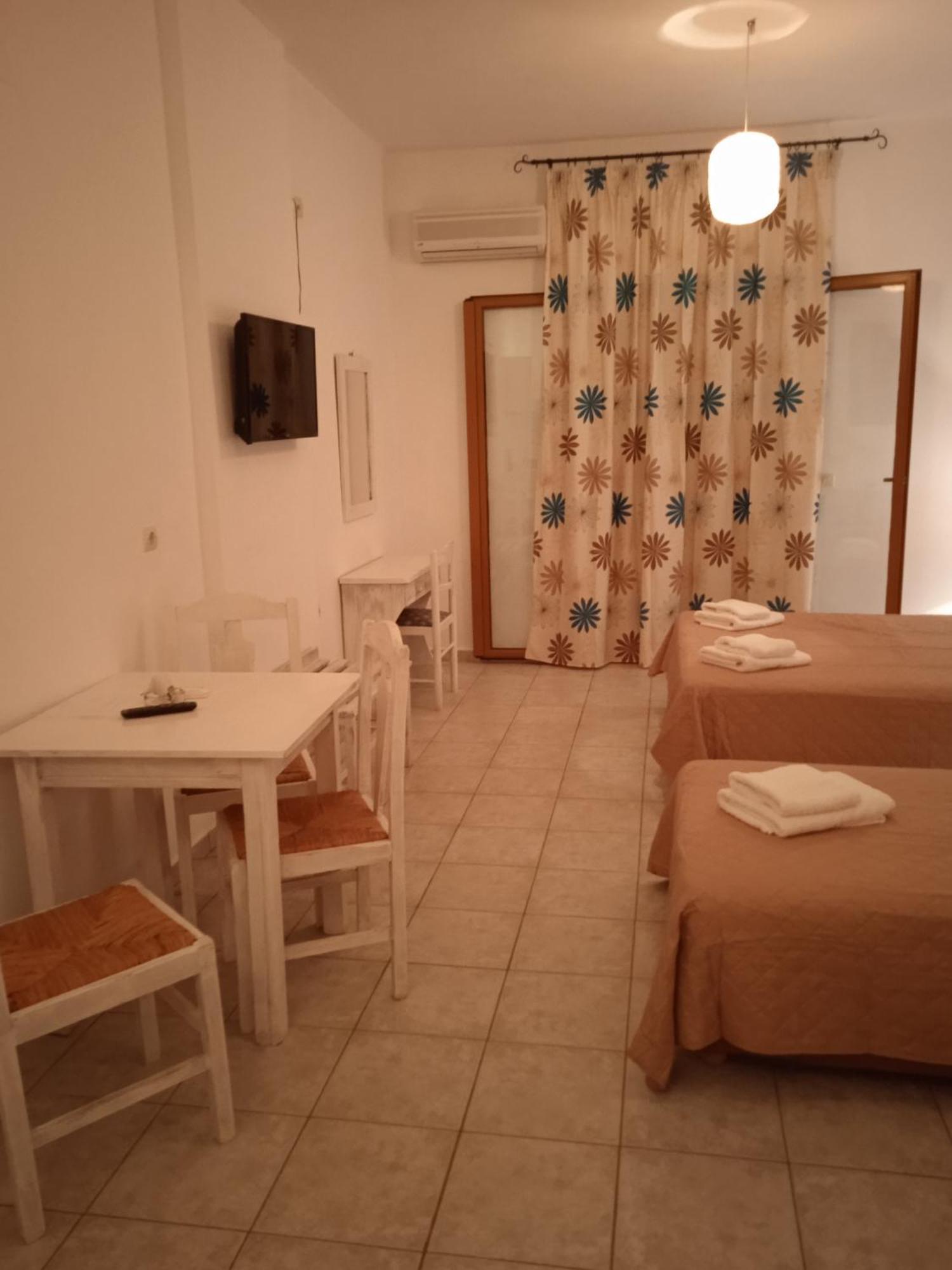 Skoutari Beach Hotel Phòng bức ảnh